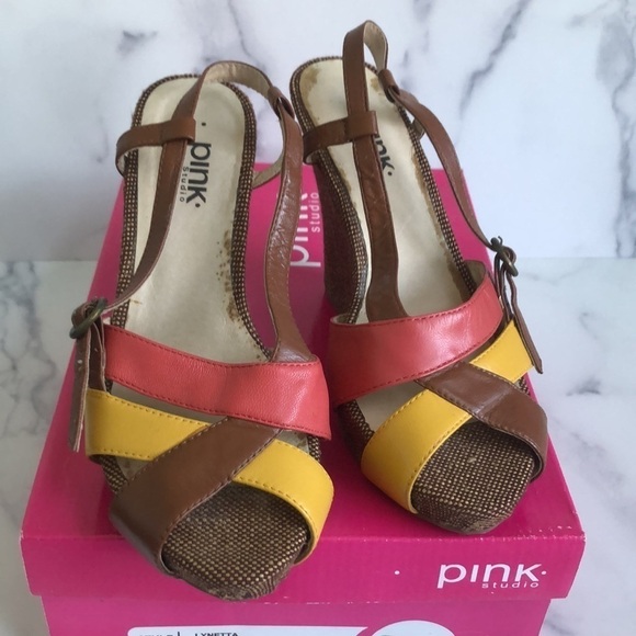 Pink Studio Anthropologie Lynetta Two Tone Leather Strap Wedge Sandals Size 6 - Picture 1 of 12